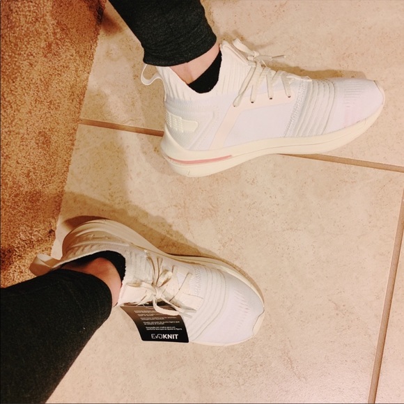 Puma Sneakers - Picture 7 of 7